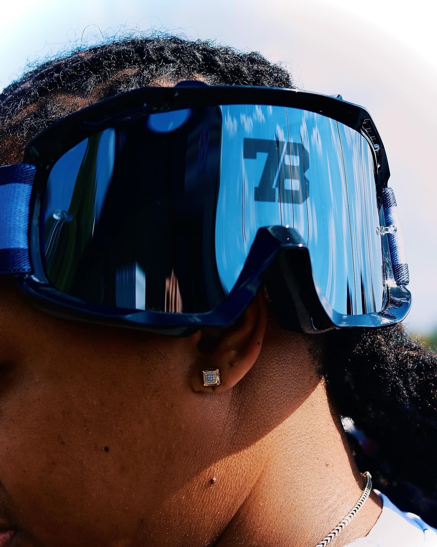 7B Goggles